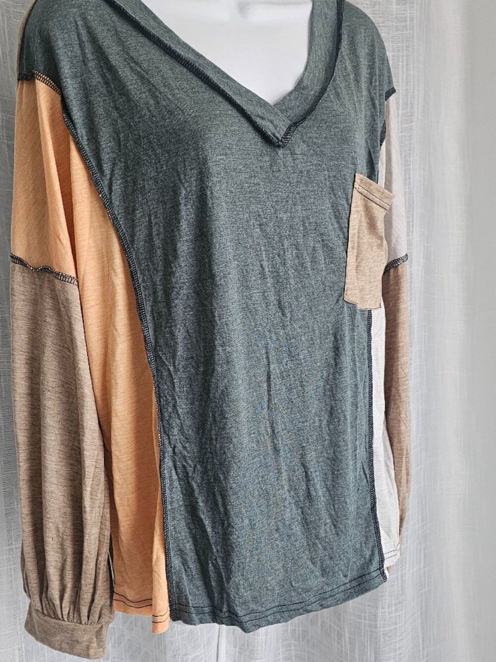 Women's Color block Long Sleeve Blouse V neck Size US 12 NEW